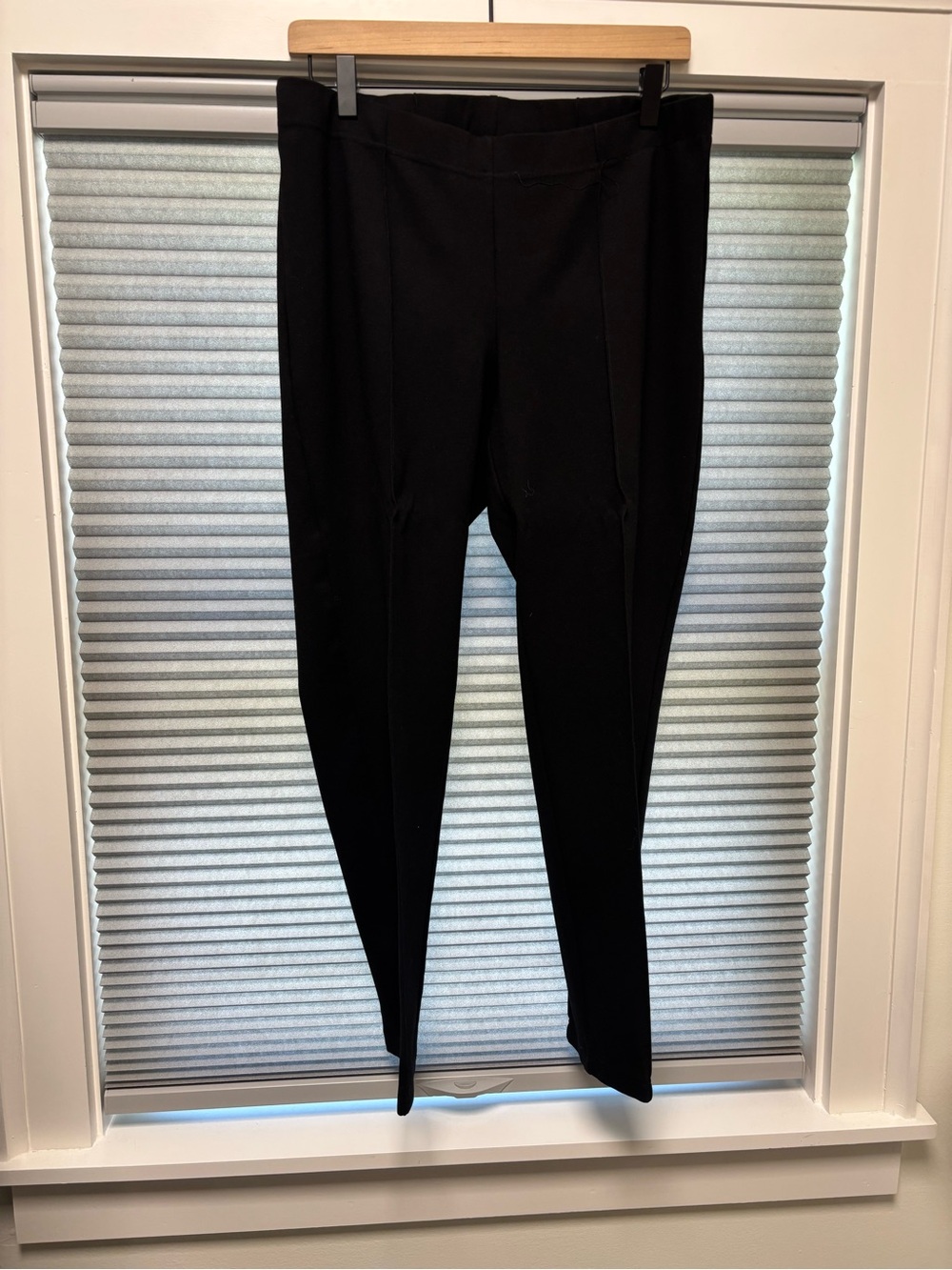 Lilly Pulitzer Black Ankle Ponte Pants